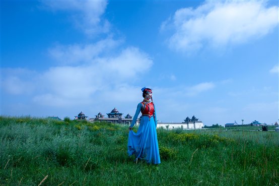 夏日少女（尹曉東）